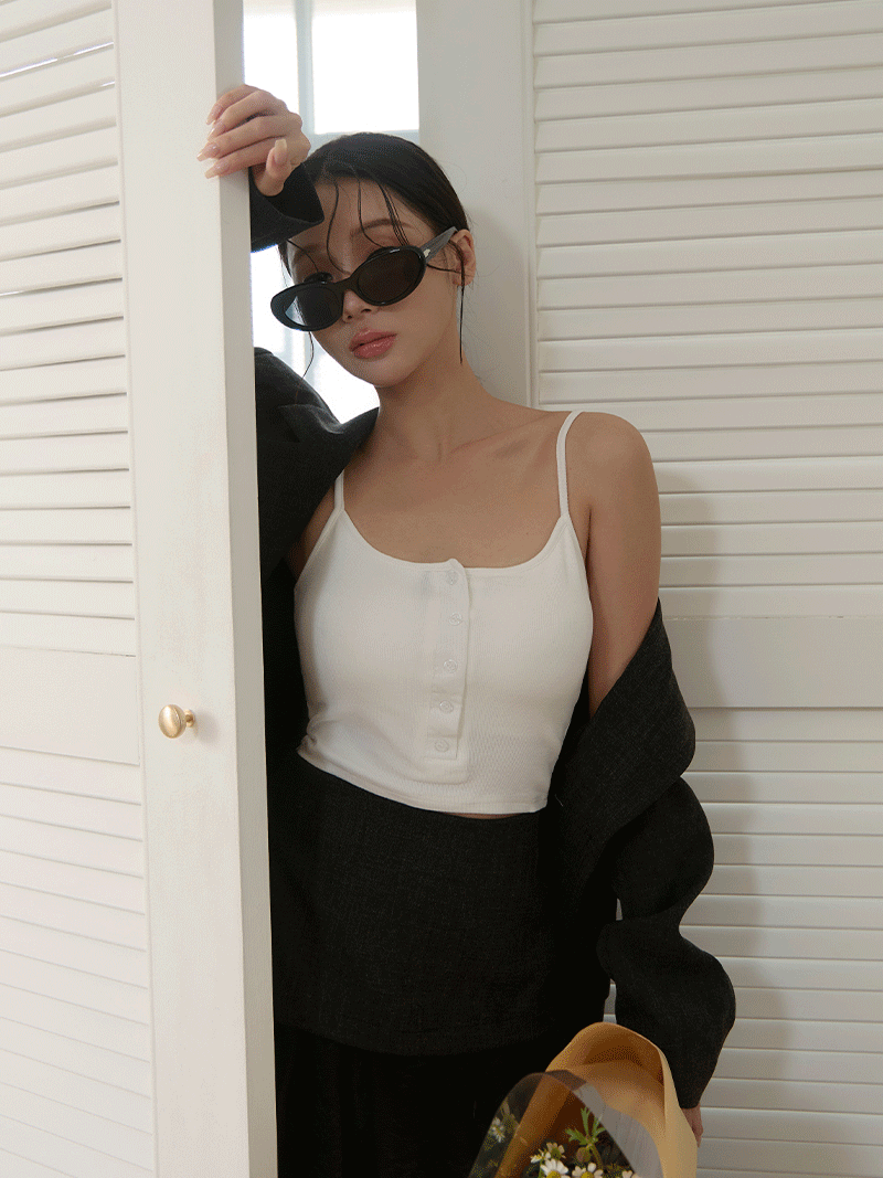 E980-排釦小可愛背心