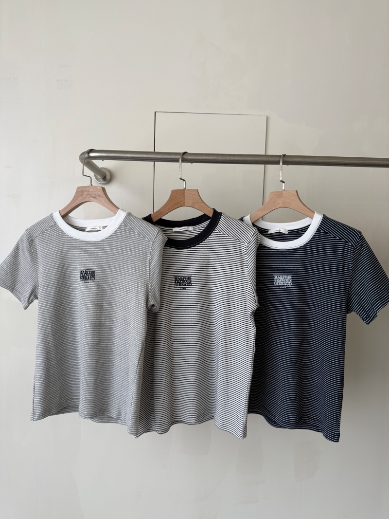 A3264-滾邊英字條紋上衣