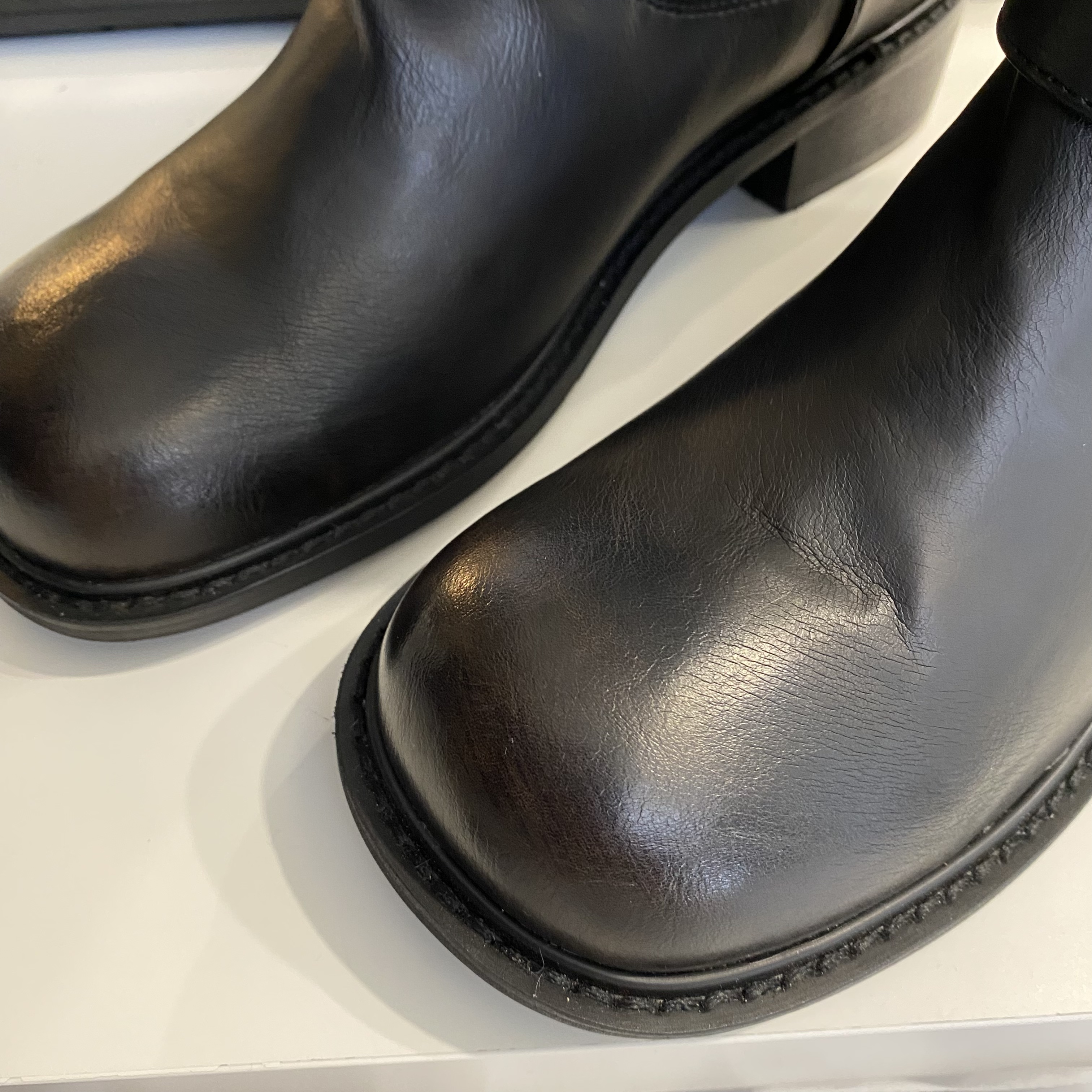 【瑕疵】【自帶瘦腿濾鏡】圓頭膝上長靴