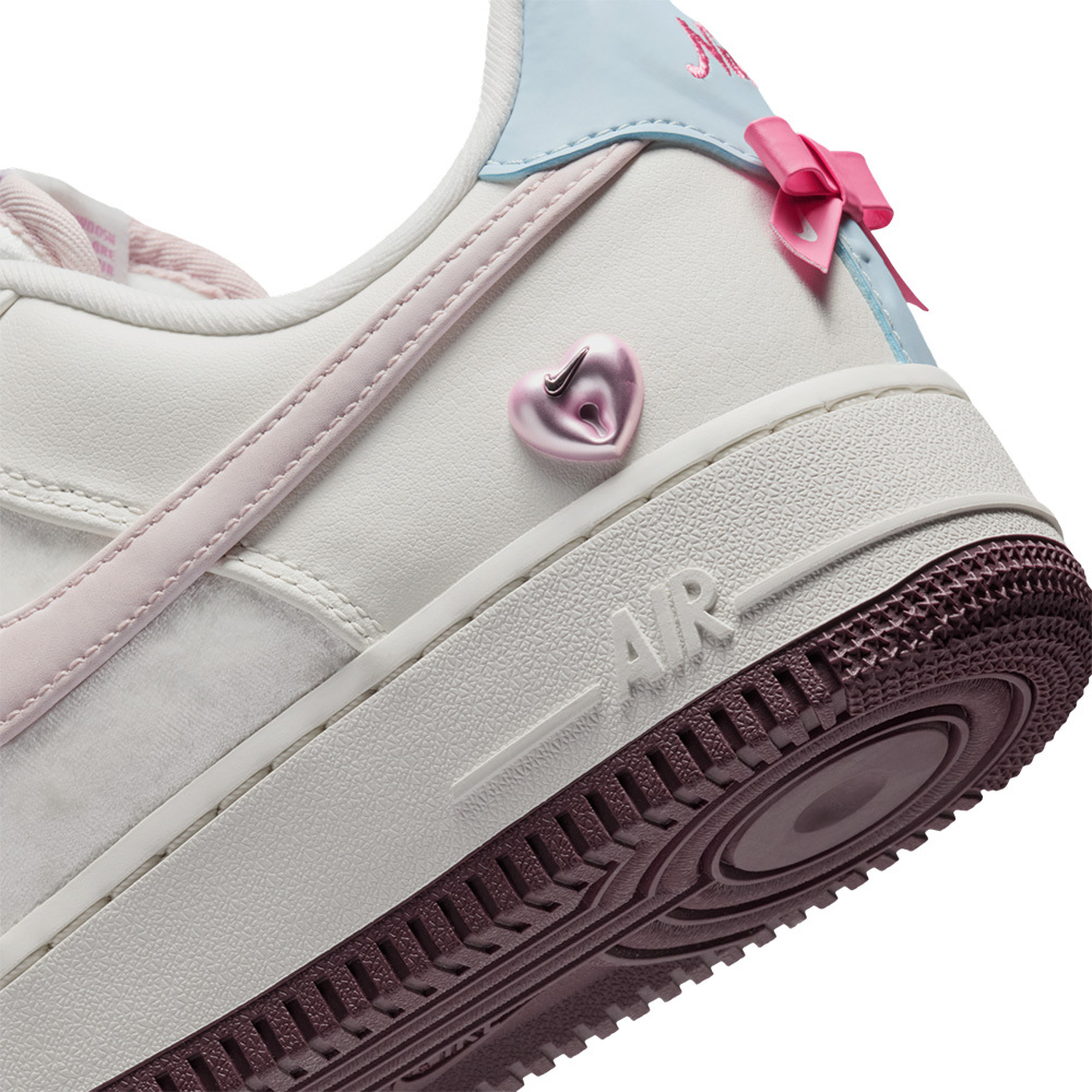 W Nike Air Force 1 Low 情人節限定 奶油櫻花粉 愛心 蝴蝶結 女鞋 IQ4937-161