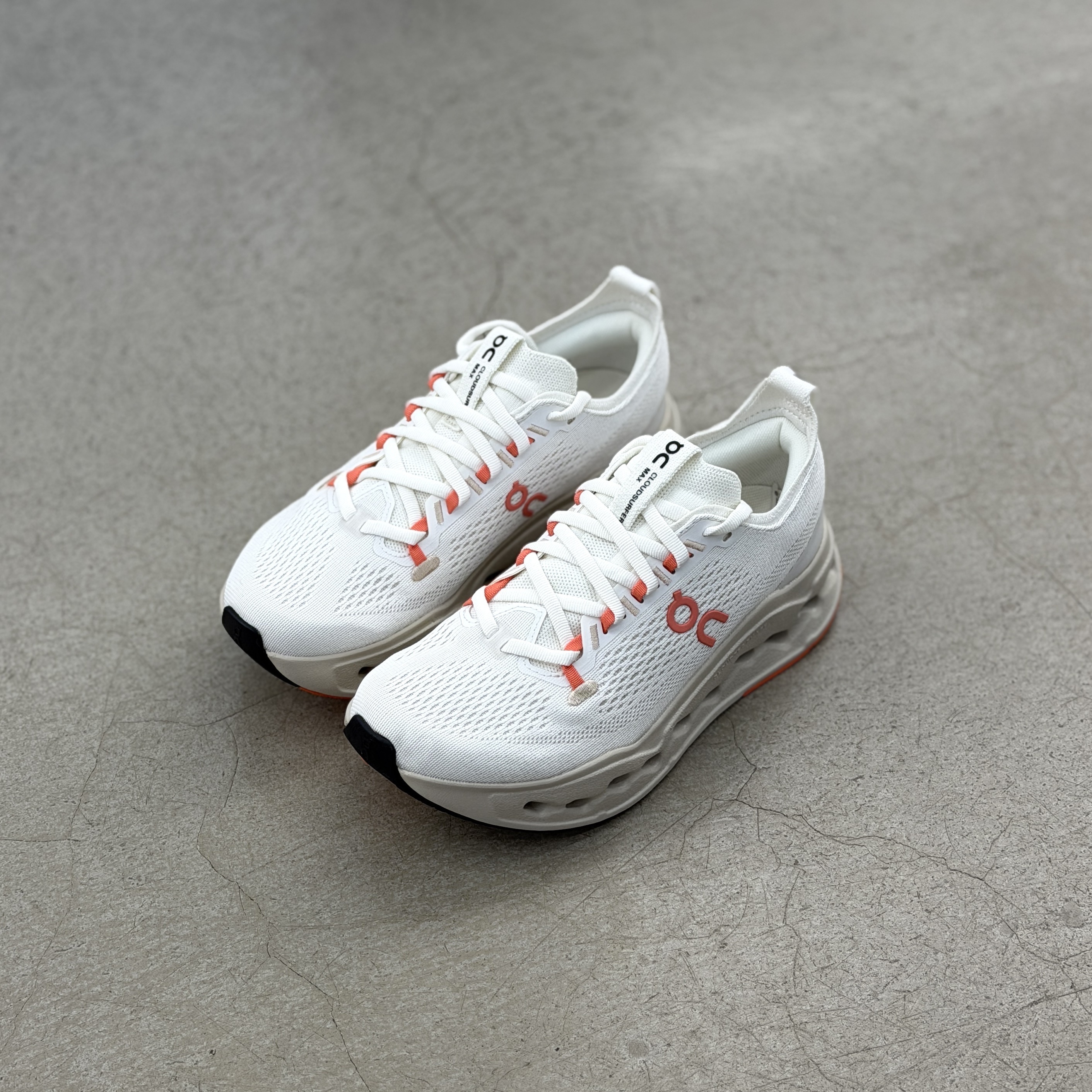 On Running Cloudsurfer Max Ivory Salmon | 3WF30223297