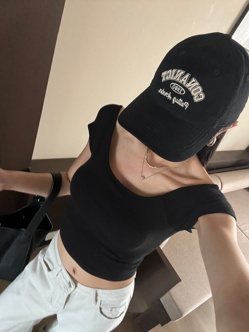 附胸墊顯胸大U領罩杯短T*3色