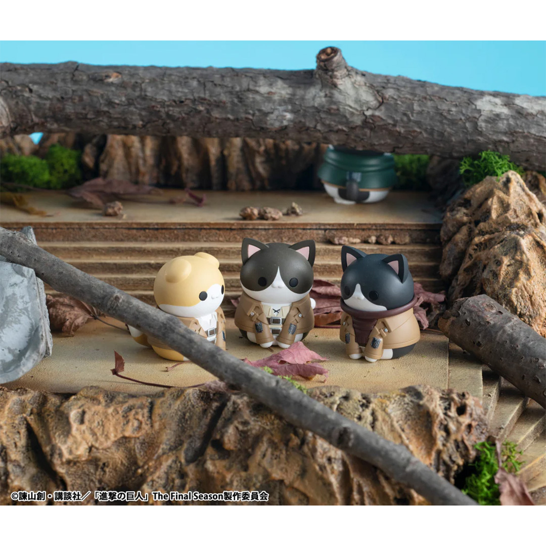 MEGA CAT PROJECT Attack on TitanAttack