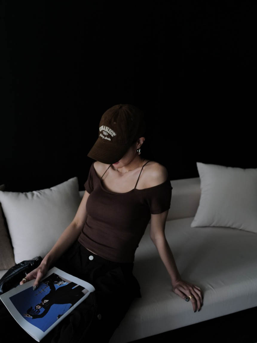 吊帶胸墊一字肩短T*4色