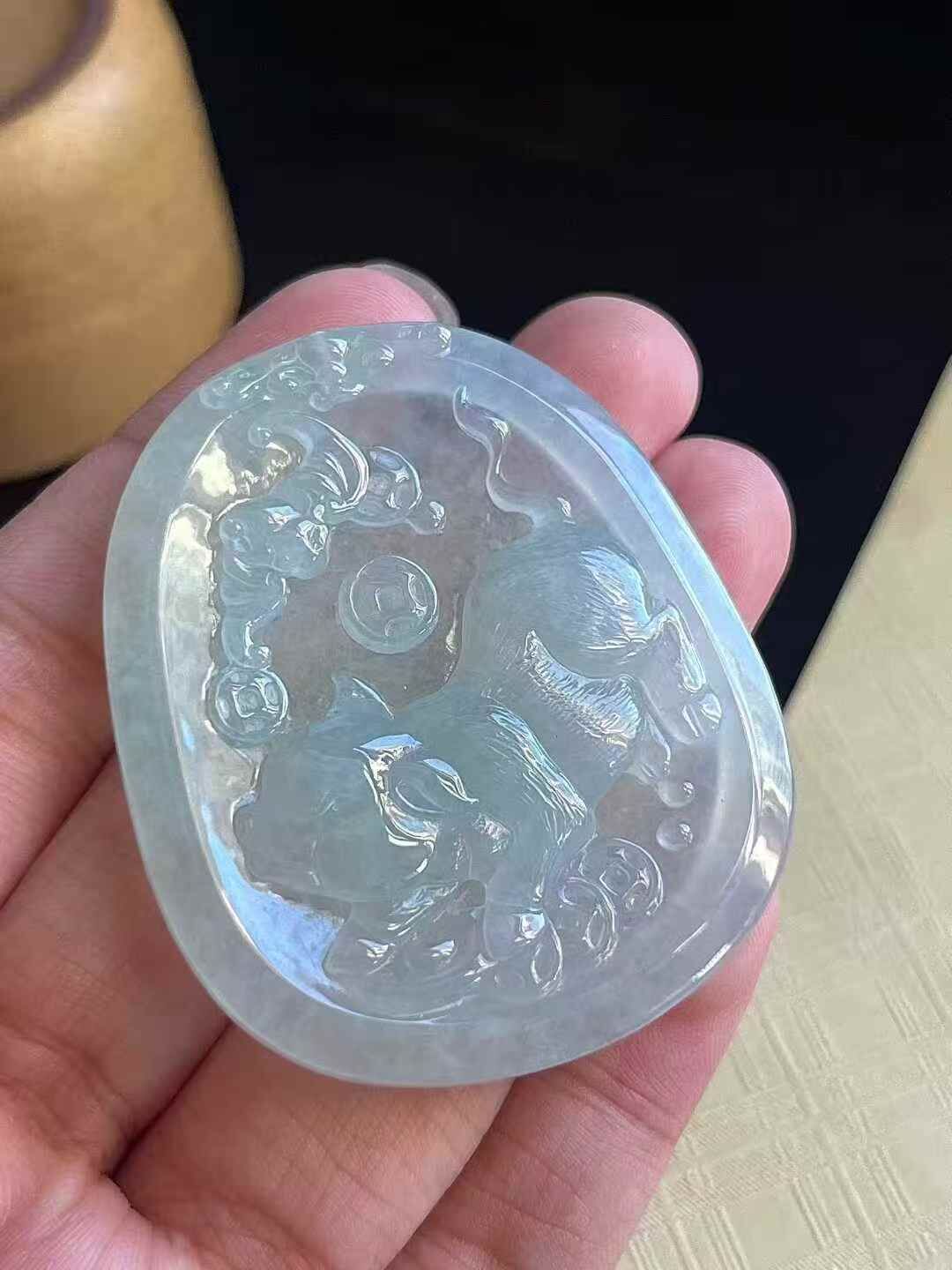 123317 翡翠生肖豬牌