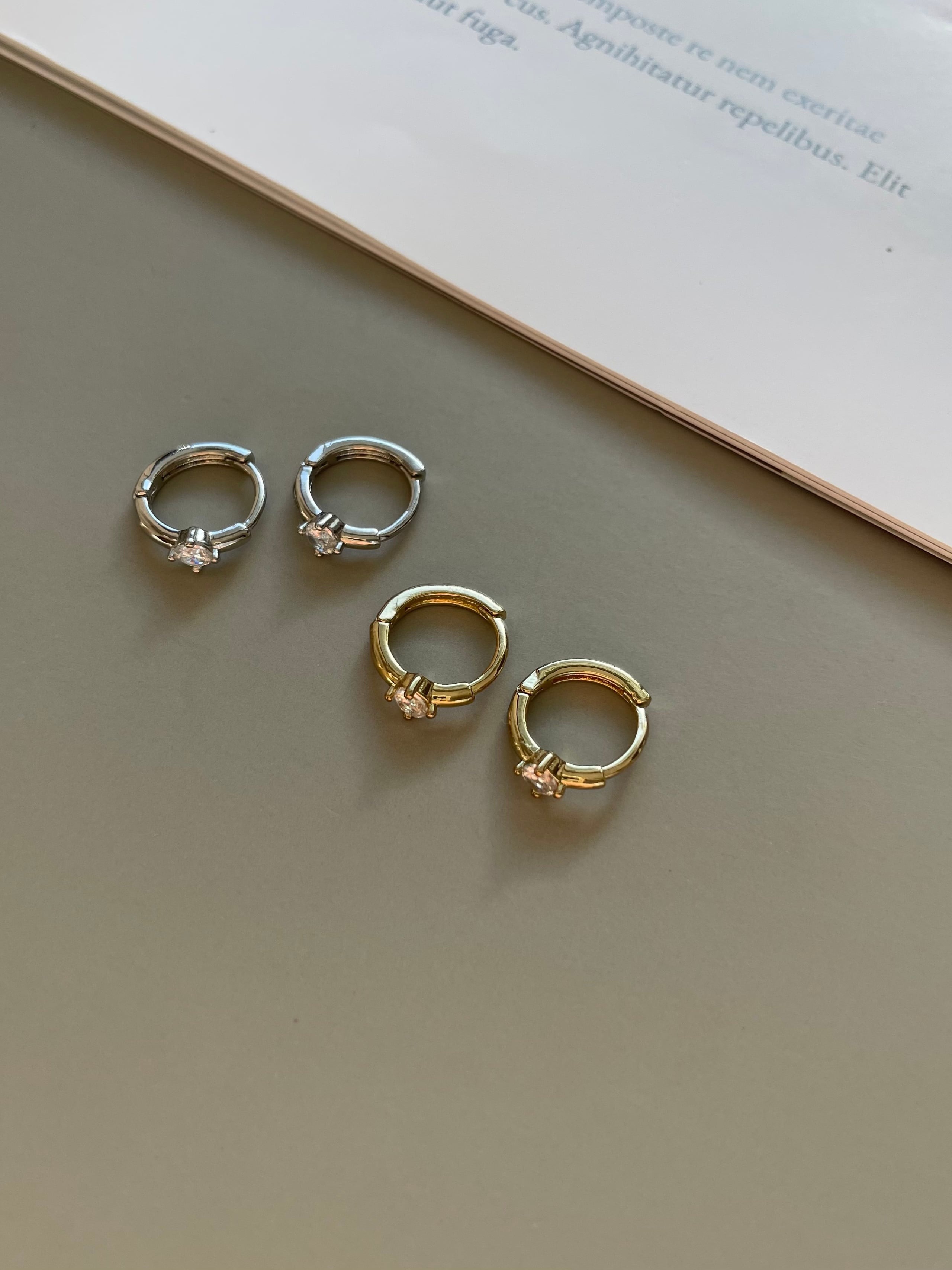 circle zirconia pierce