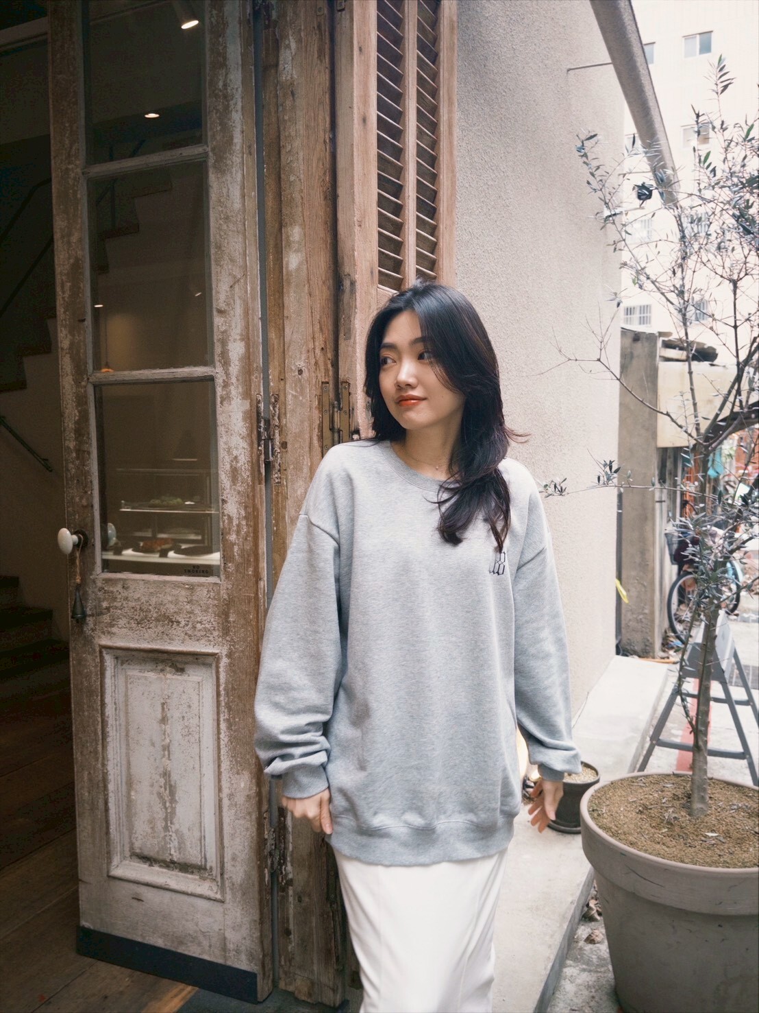 解碼代號088漸層小熊刺繡大學TEE 黑色