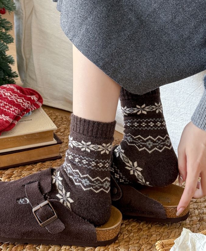 女款雪花圖騰長襪