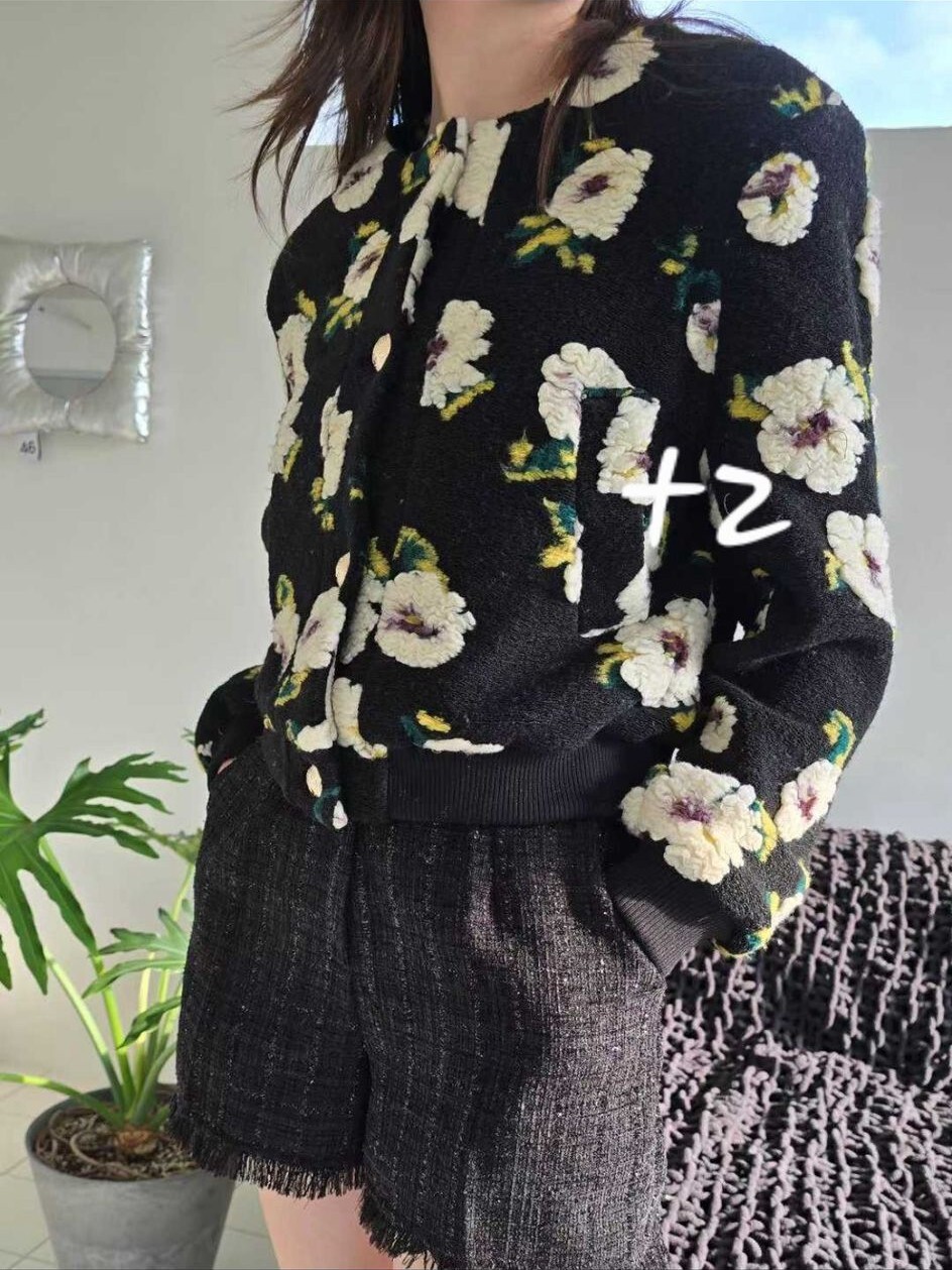 VS02 胸44 長20.5 $499 (一口價)