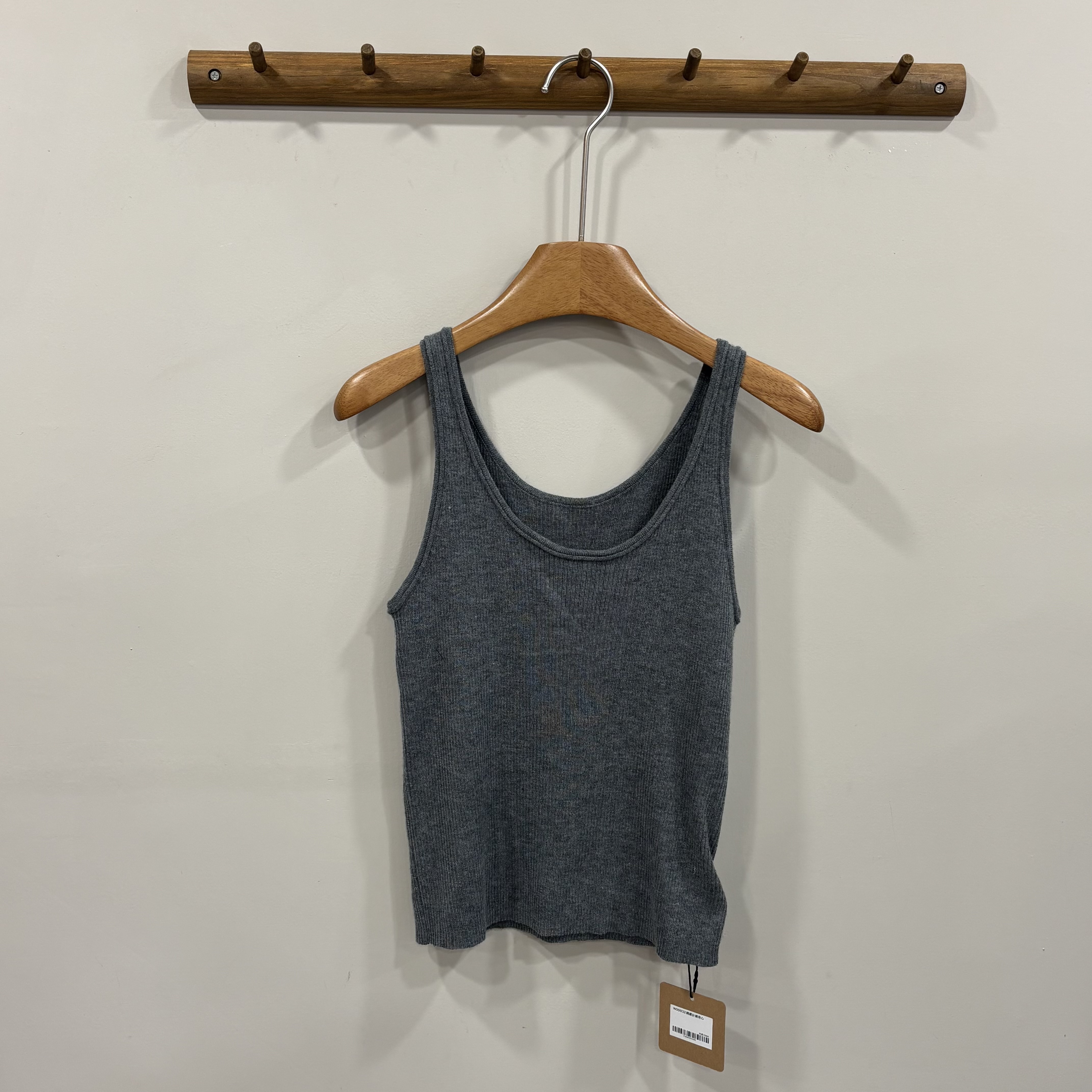 W00032親膚針織背心