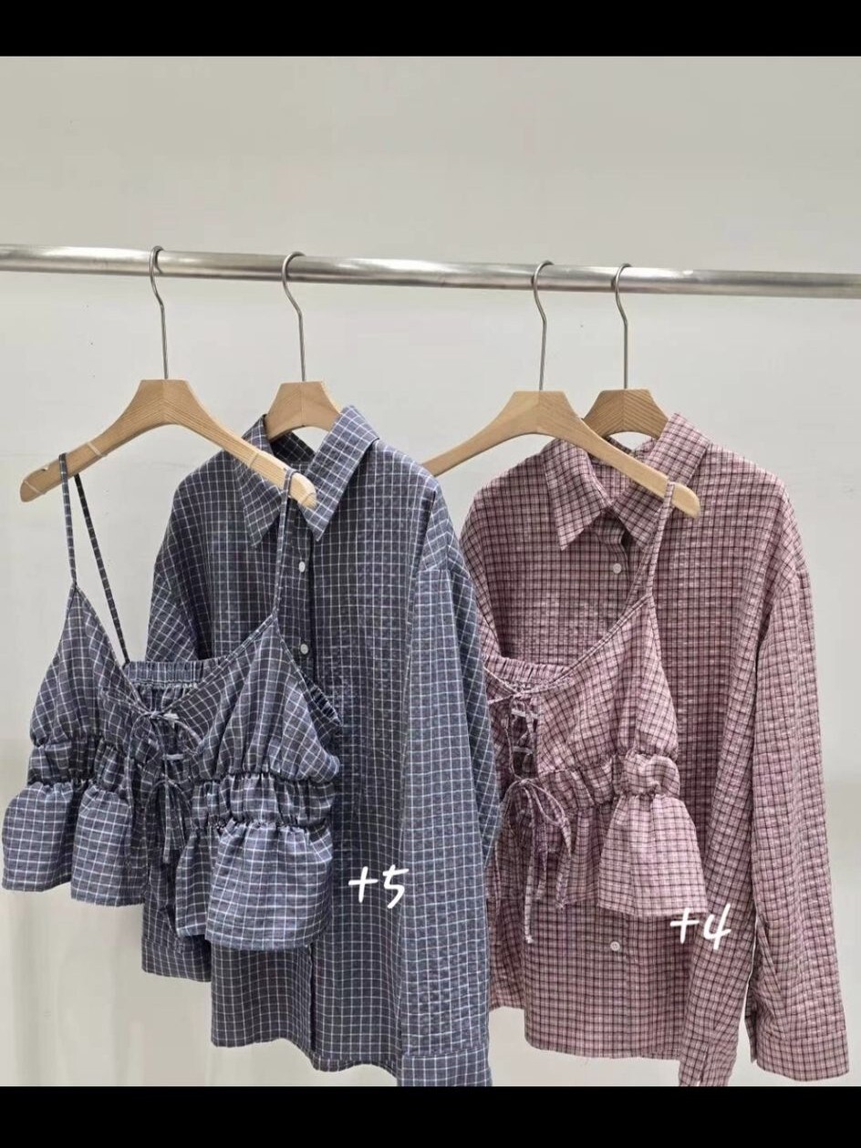 VS07 背心:長20 襯:胸48長27 $399 (一口價)