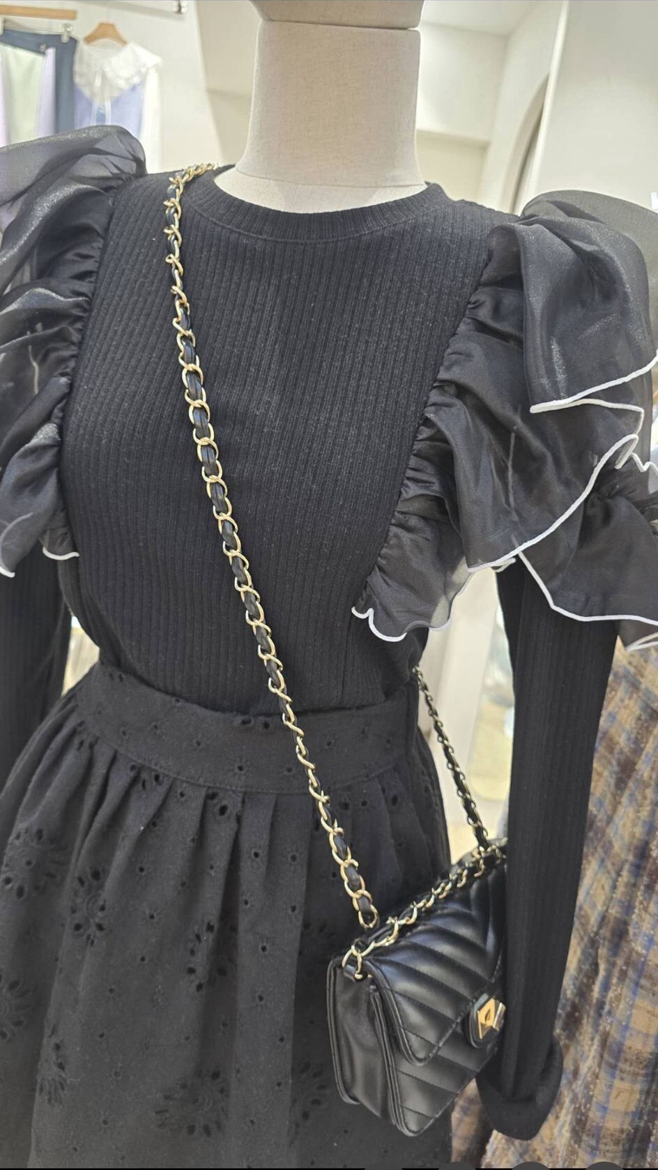 VS24 胸34.5-45 長19.5 $339 (一口價)