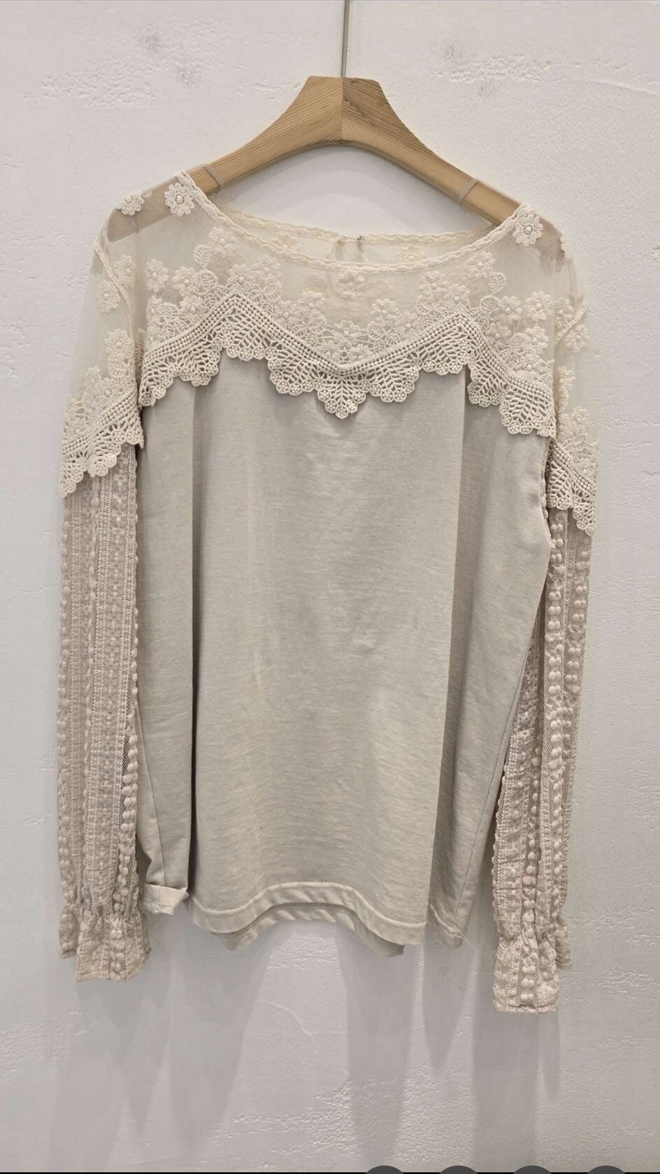 VS29 胸41-49 長26 $399 (一口價)