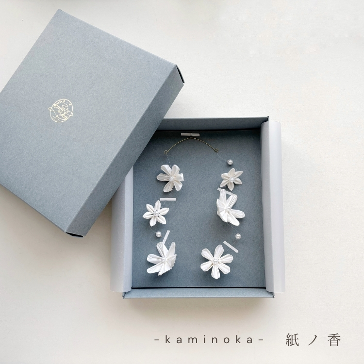 【日本 つまみかんざし彩野】kaminoka 紙の香 - 晨曦花舞日本和紙花朵擴香擺飾【Ｂ款】