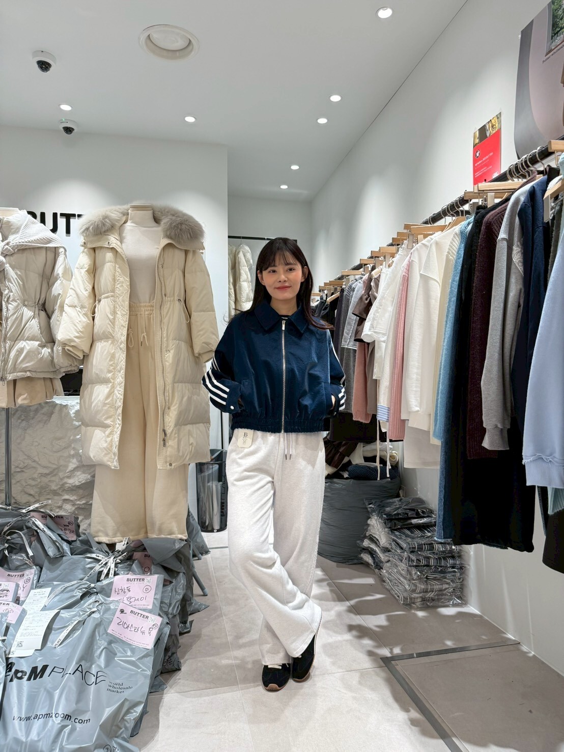 BU5513 PU蛋白皮暗紋運動款外套 *特價* (充值購物金不適用)