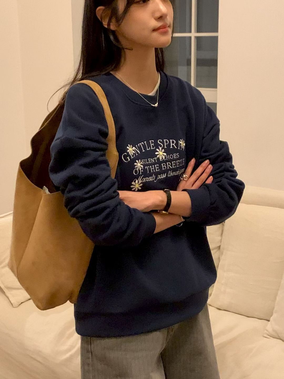 MN5516 春日小雛菊圓領衛衣 *特價* (充值購物金不適用)