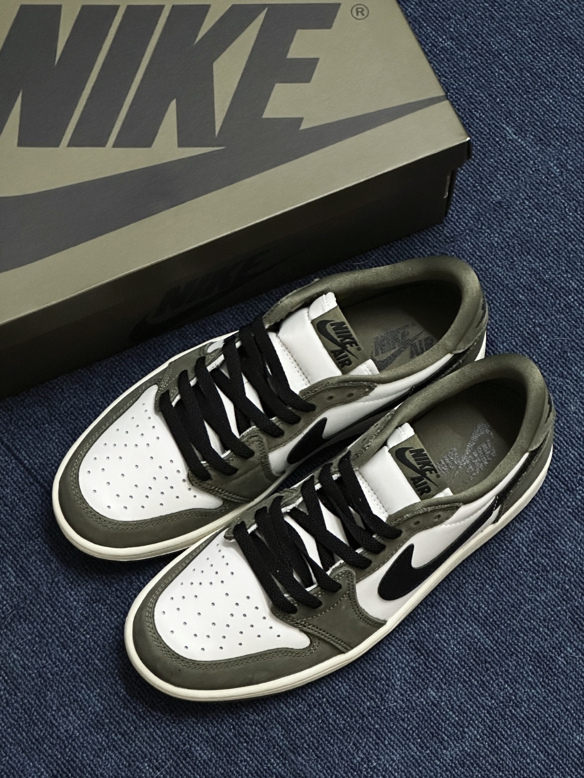 <小倒勾來襲😎> NIKE Air Jordan 1 Retro Low OG 橄欖綠男鞋