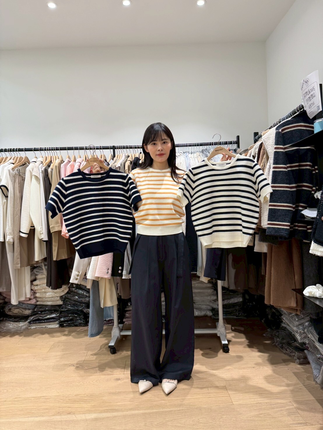 MN5513 條紋針織上衣 *特價* (充值購物金不適用)