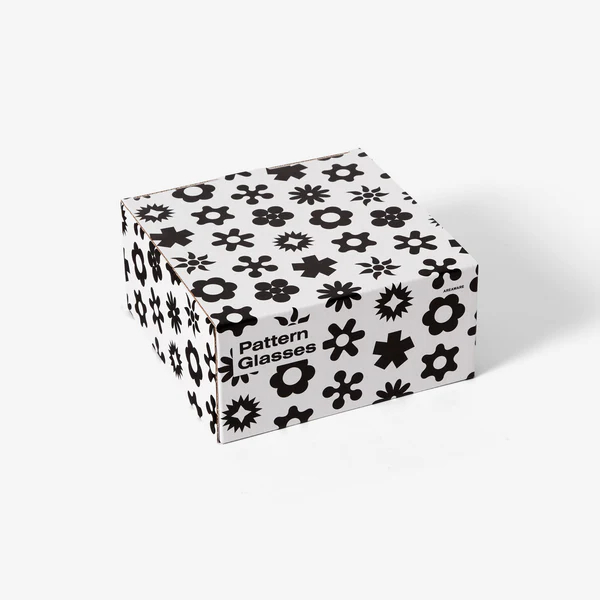 Dusen Dusen-花紋玻璃杯，簡單大方的紙盒包裝，印上杯子同樣的圖案花紋