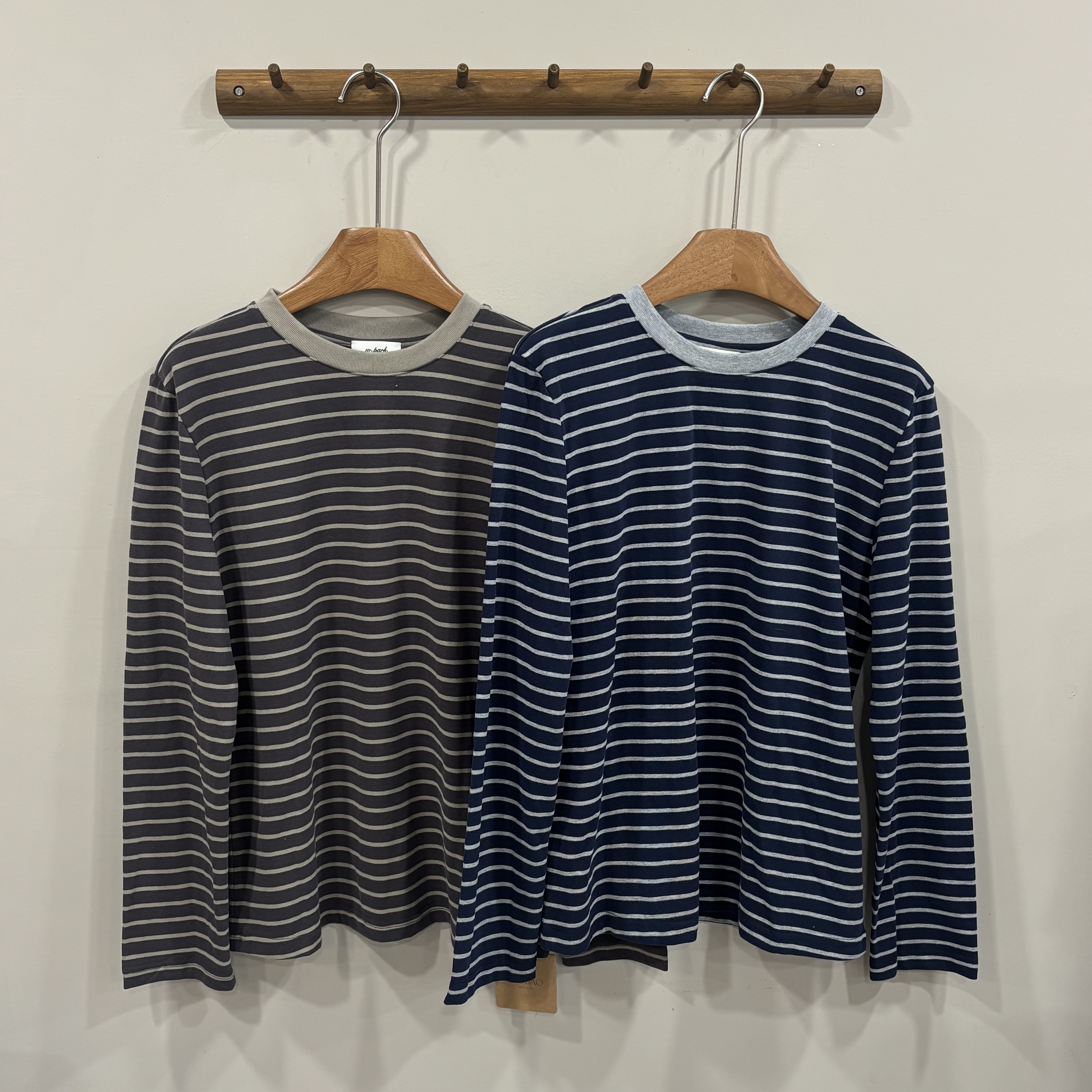 W00098親膚條紋上衣