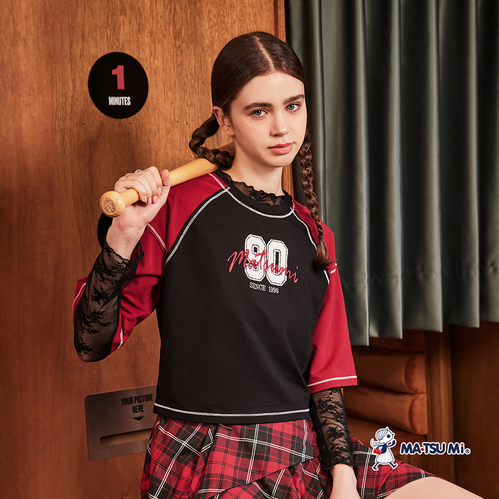 MA‧TSU Mi 寬鬆感撞色拼接復古學院運動風短版上衣(黑)