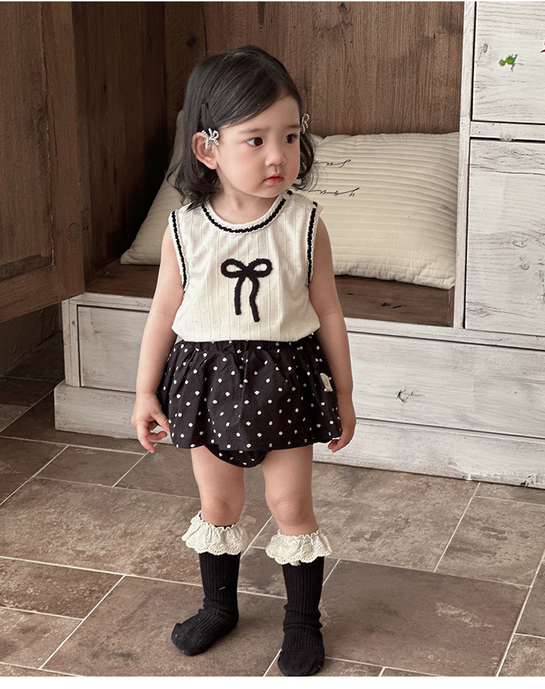 蝴蝶結背心+點點包屁褲裙(73-100)