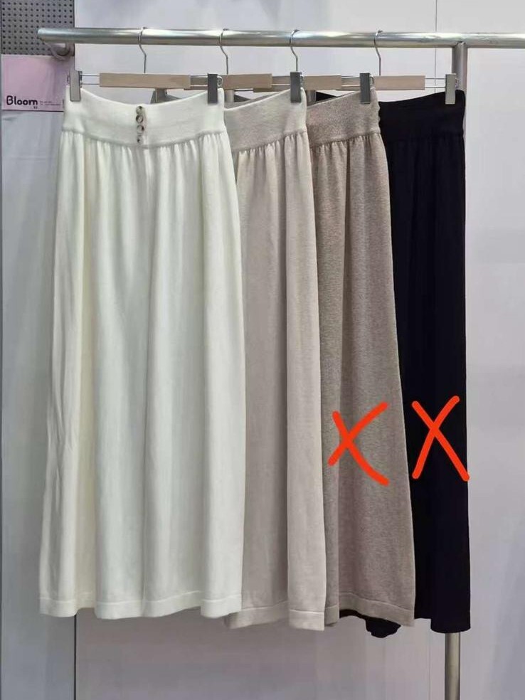 LM33 腰 24-46 hip 46-70 長41 $399 (一口價)