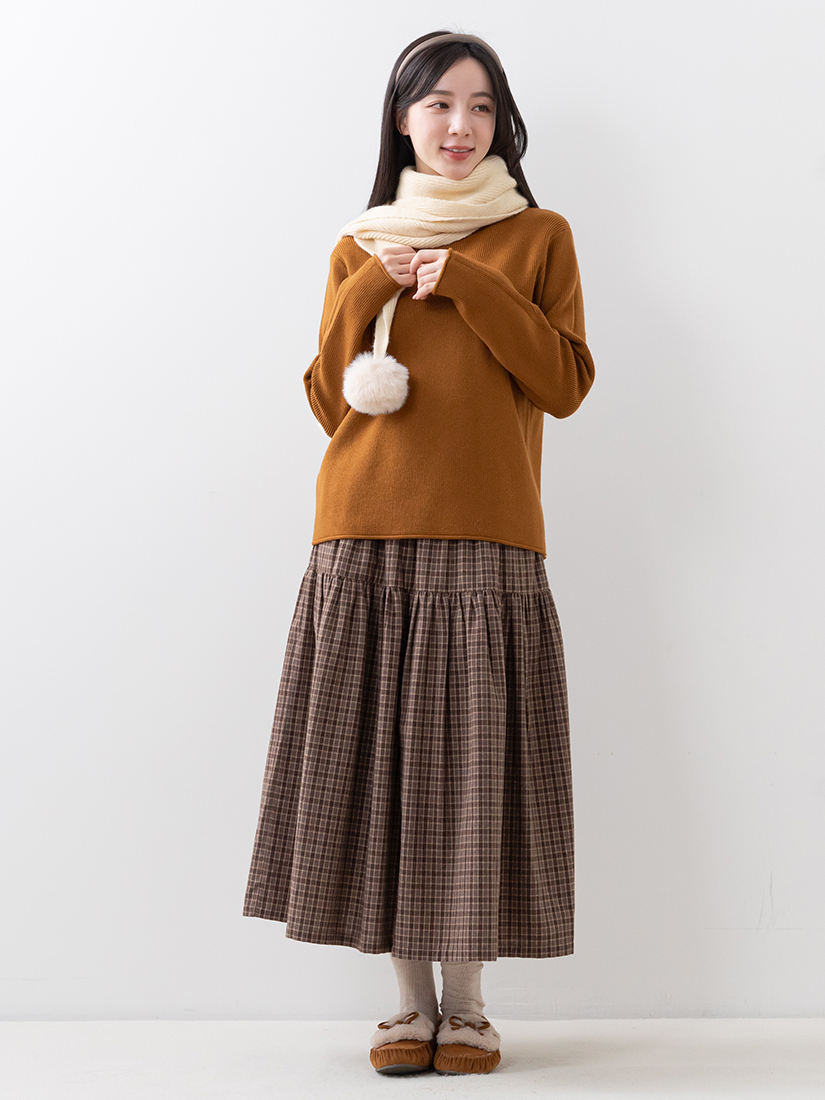 落肩羅紋針織上衣輕磨毛格紋長裙組合