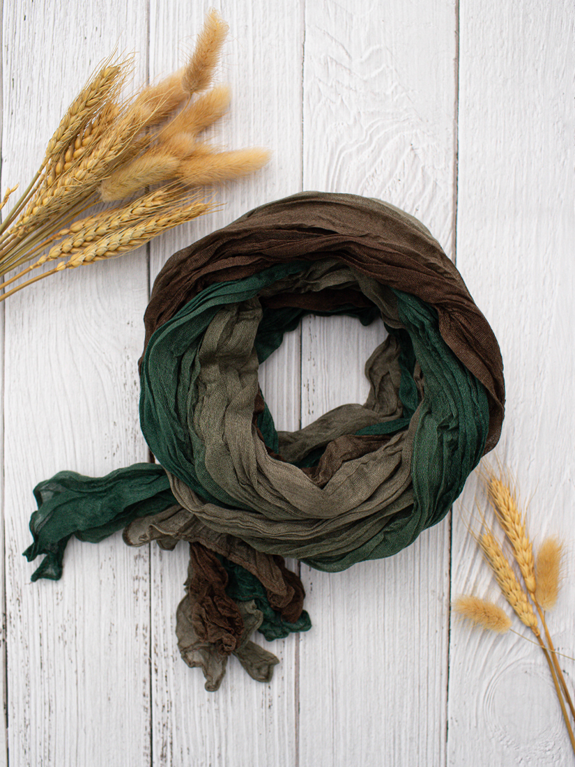 木棕輕語漸層雙色抓皺圍巾