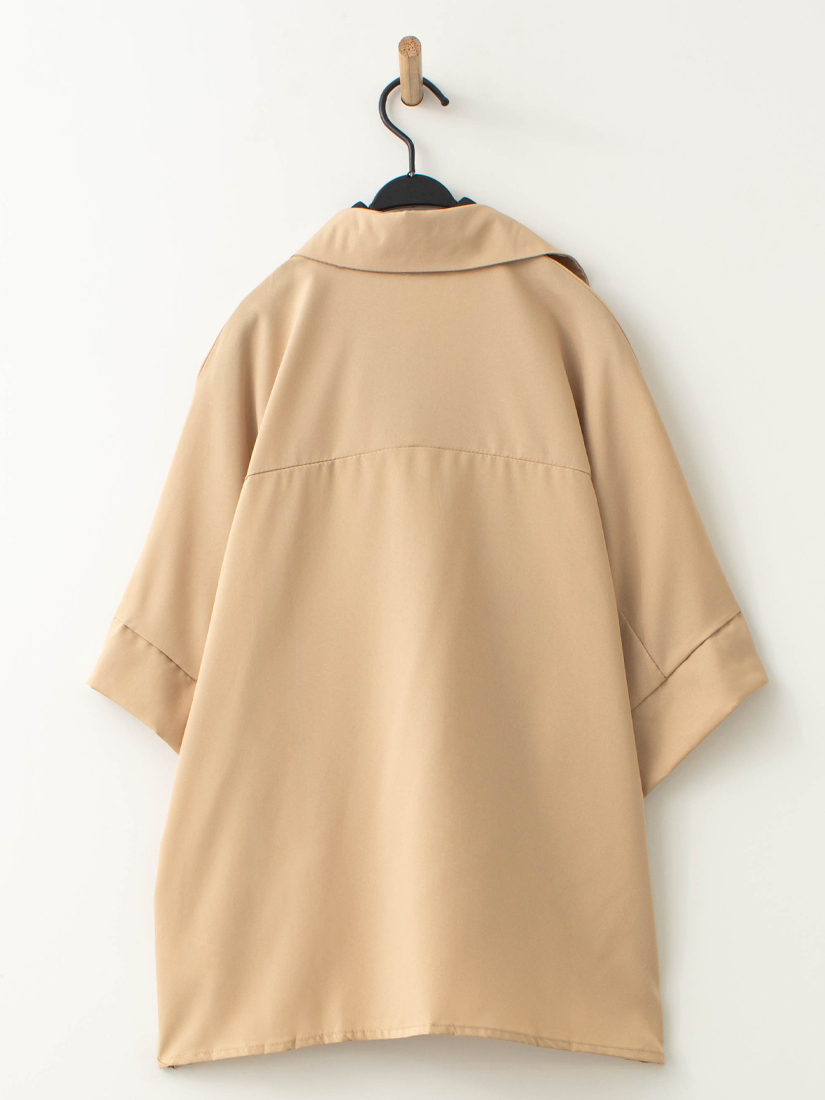 自然簡約反摺短袖上衣