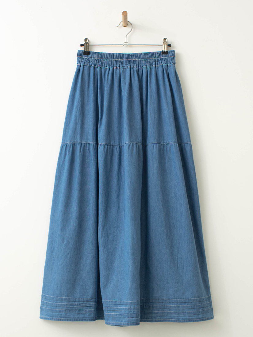 輕盈薄棉下擺壓褶牛仔裙