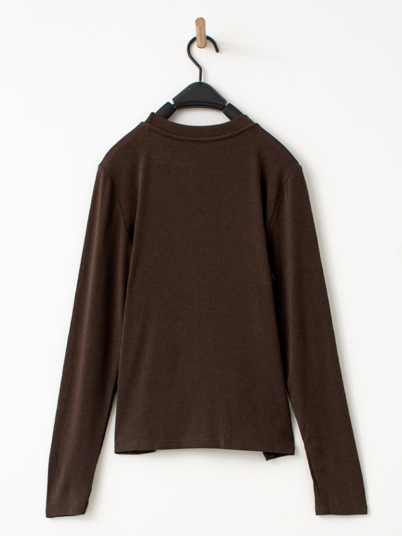 圓領羅紋柔彈內搭上衣