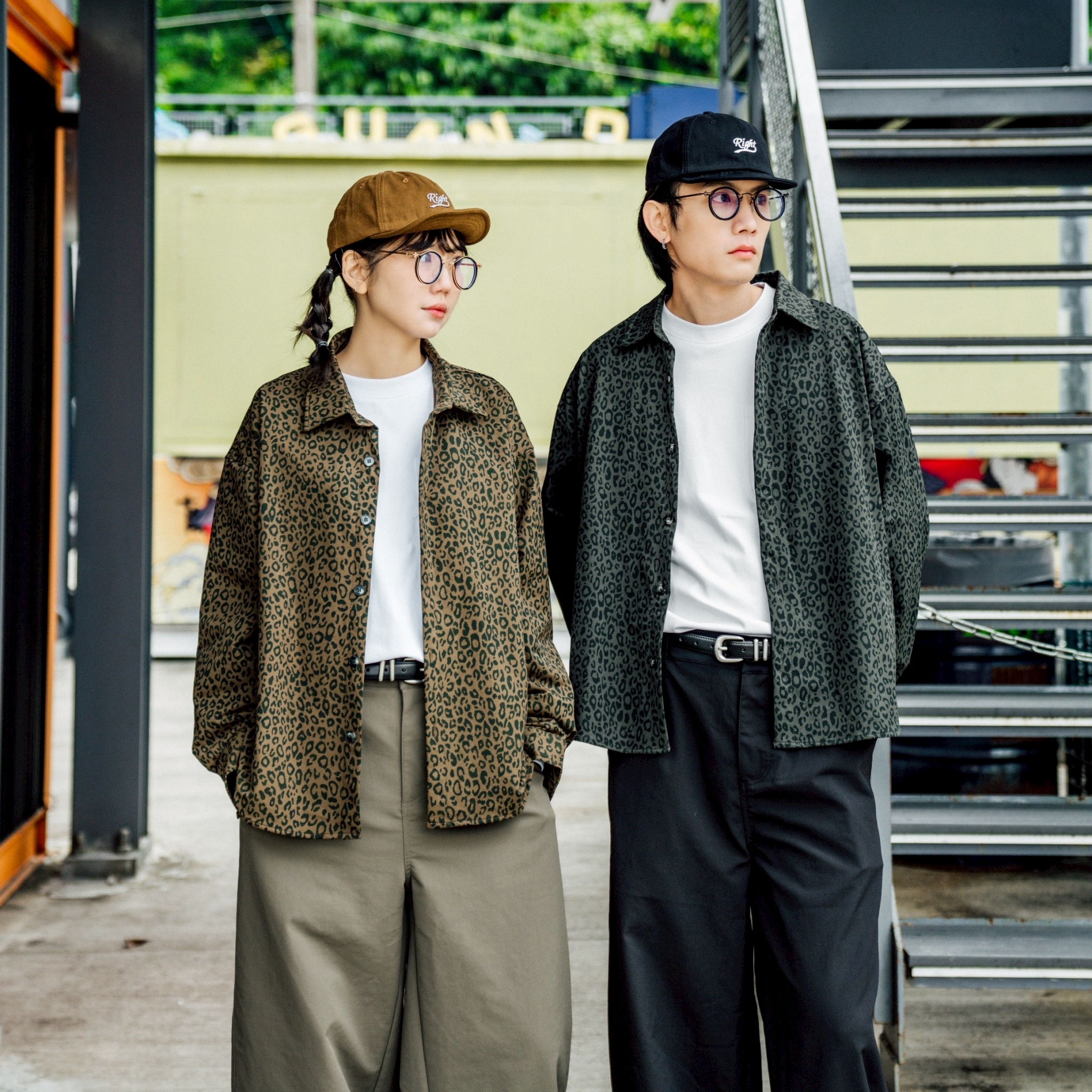 SBG 豹紋彈力長袖襯衫-SB8025