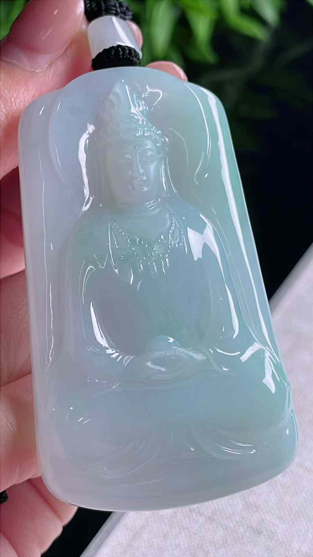 1235731 翡翠冰晴起膠觀音