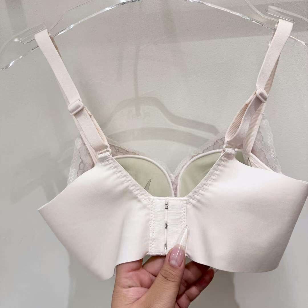 FL5567 蝴蝶結小吊墜花邊內衣單品 *特價* (優惠碼同充值購物金不適用)