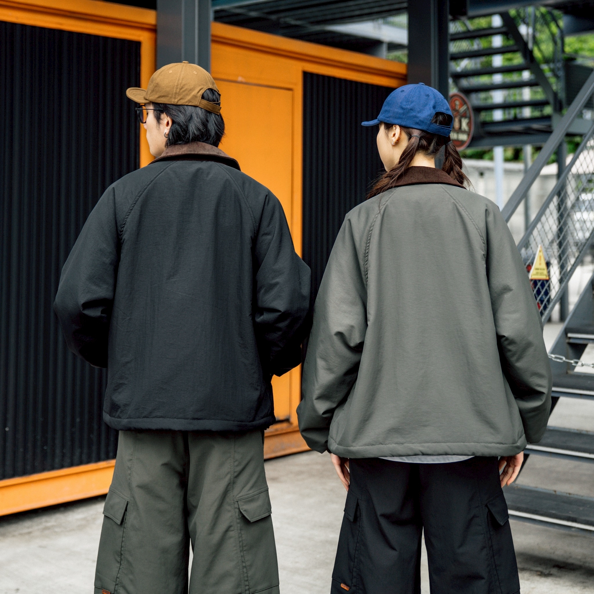 SBG 輕薄棉防風燈芯絨領底特律外套-SB5231