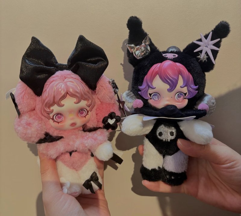 正版泡泡瑪特 POPMAR SKULLPANDA x 三麗鷗 毛絨掛件