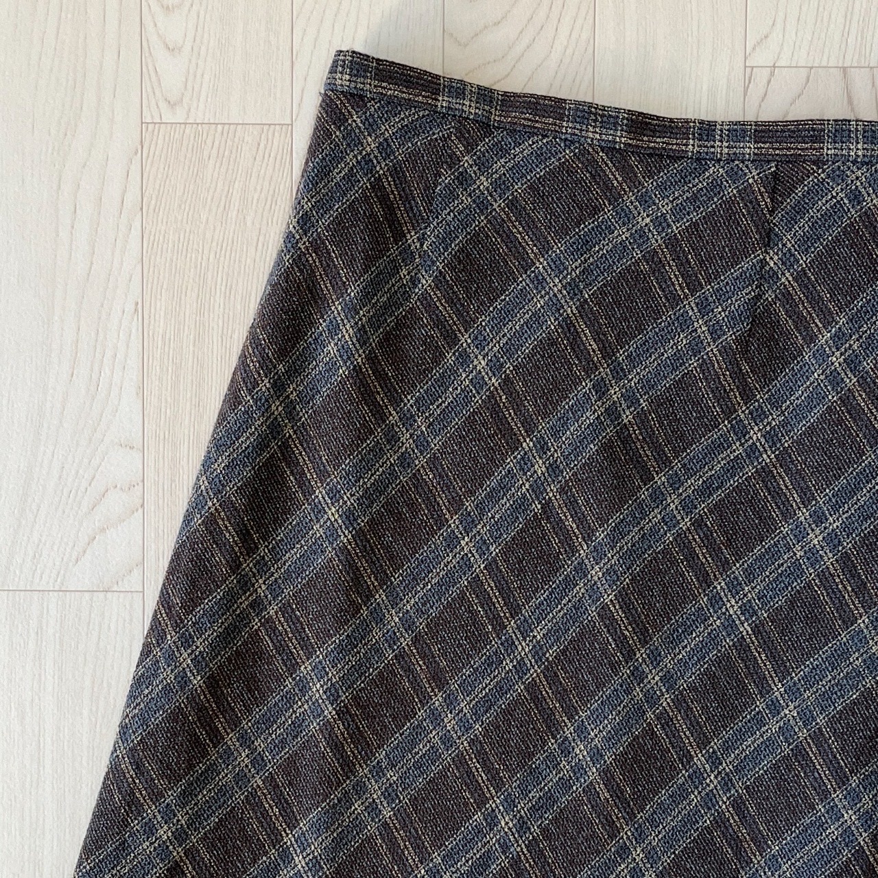 日本製復古窗格藍灰中長裙