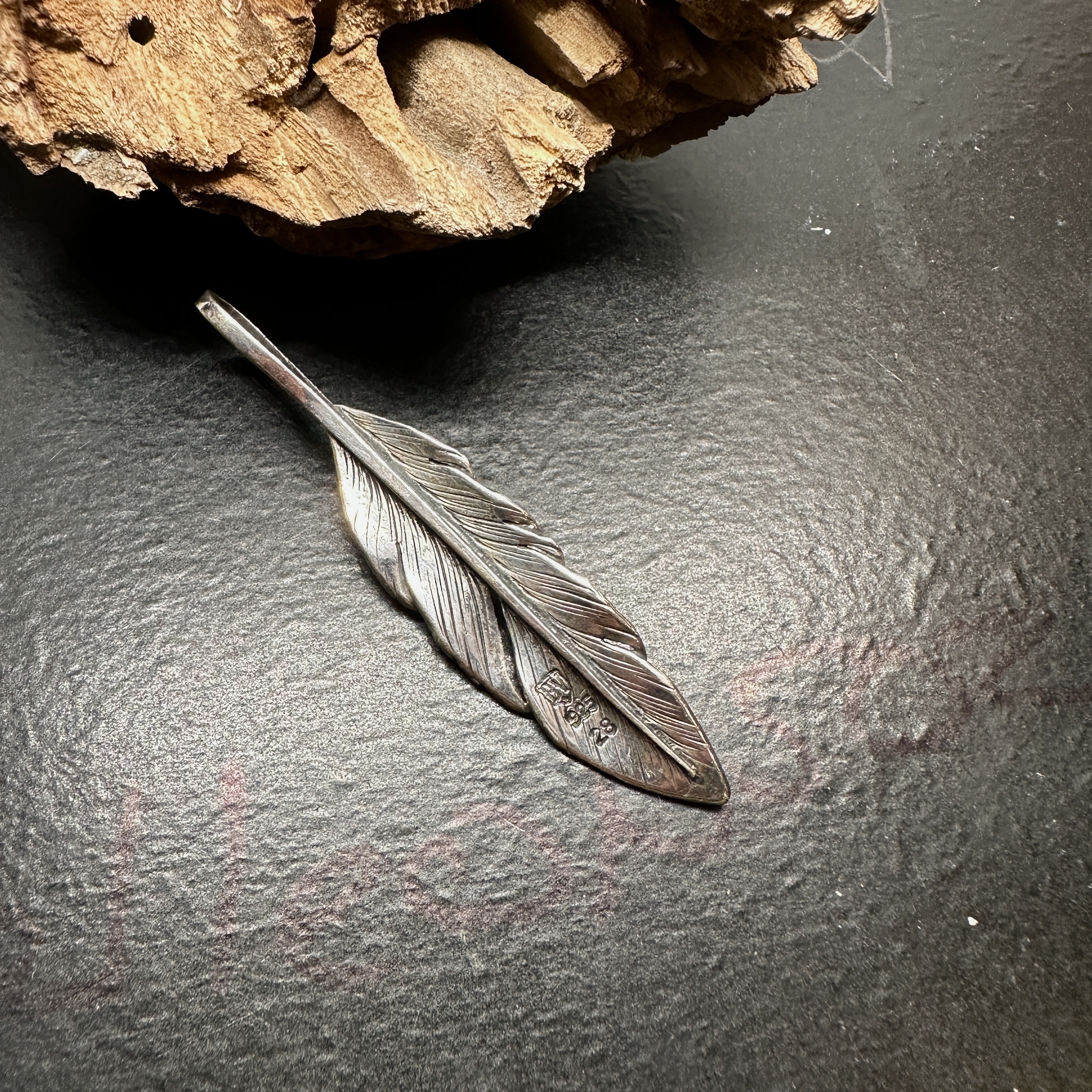 Black Venom Jewelry- Freedom & Prayer M(6cm)  Silver Feather with Egypt