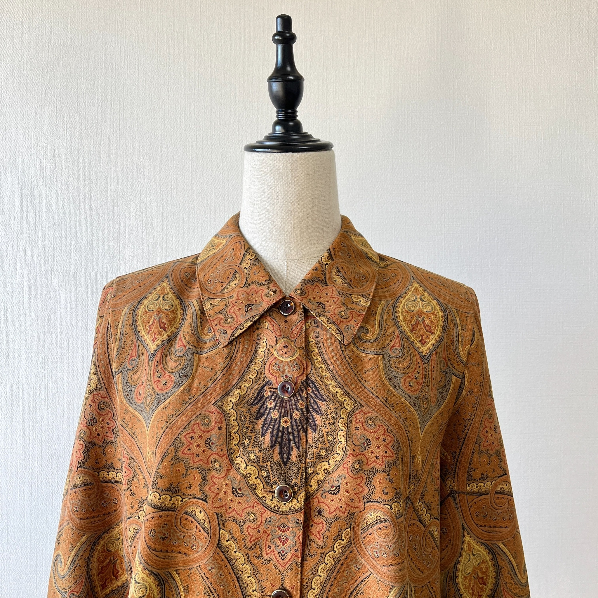暖橙棕腰果花古著上衣