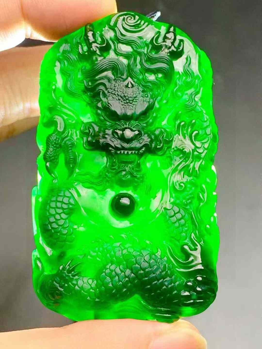 1235956 翡翠墨翠龍行天下