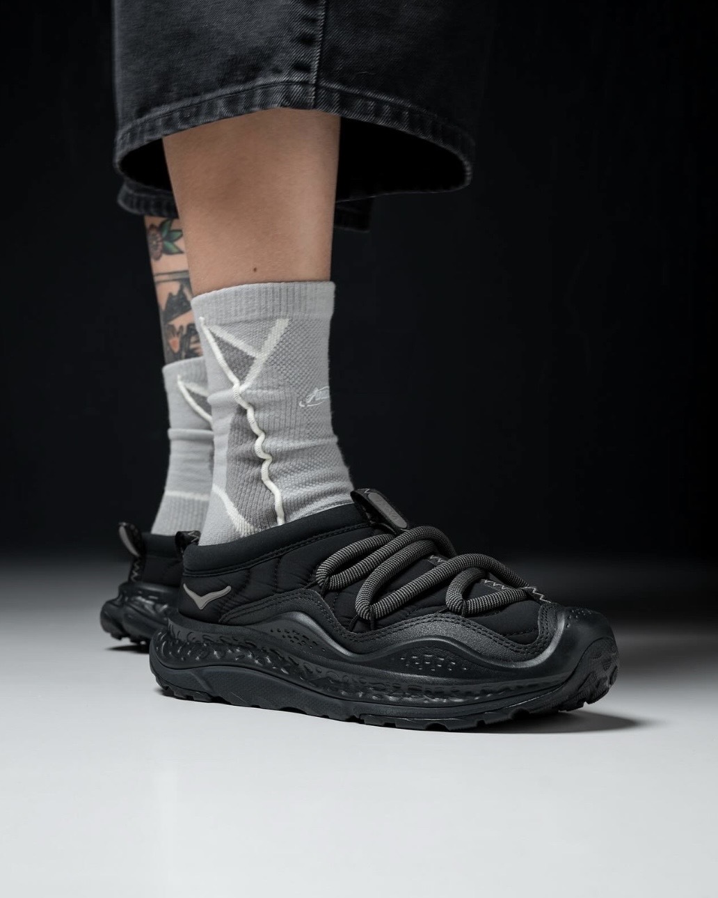 <很!難!買!>HOKA ORA PRIMO 恢復功能 毛毛蟲鞋 黑色