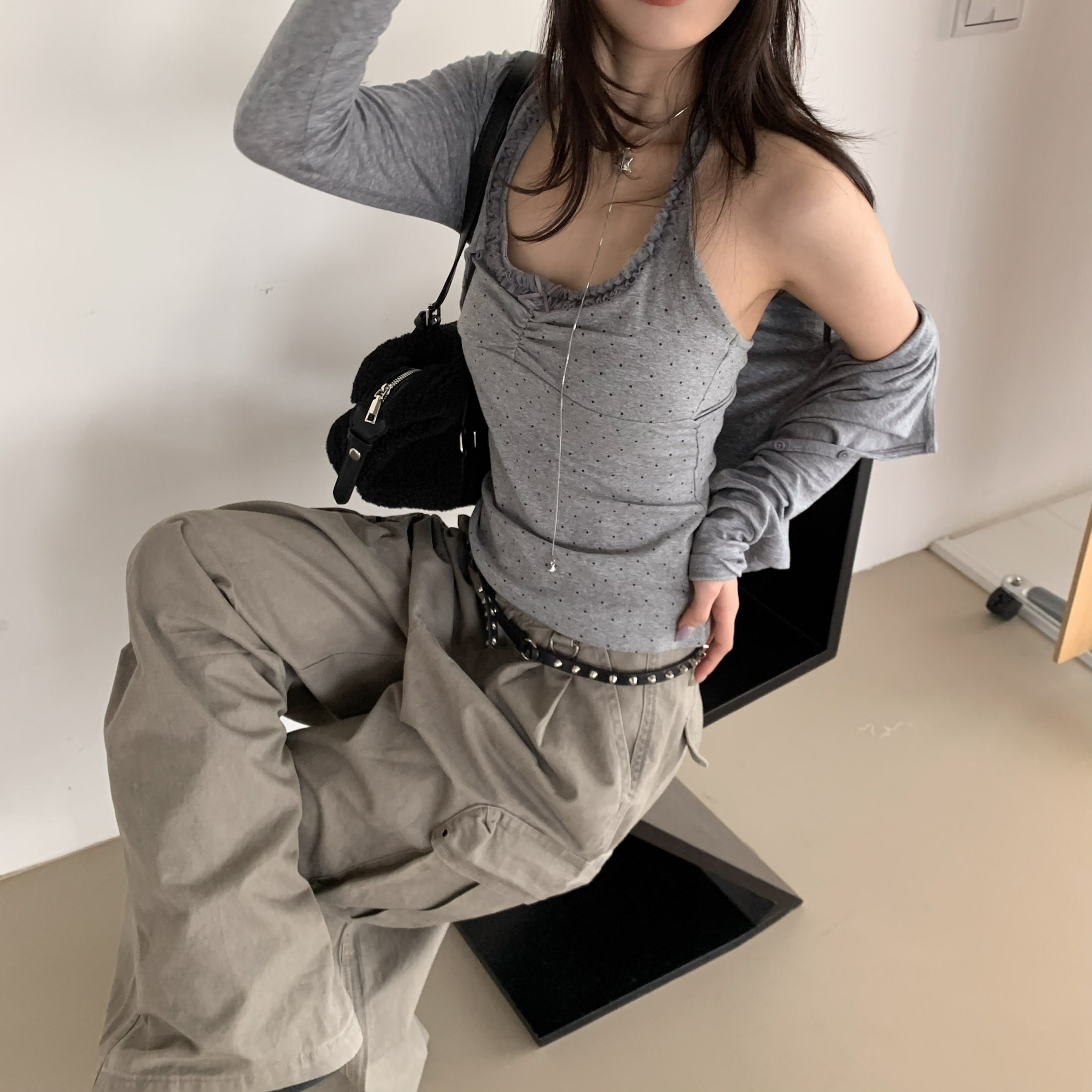 ISA_浪漫淺春系 波點繞脖(1+1)排釦套裝_61048