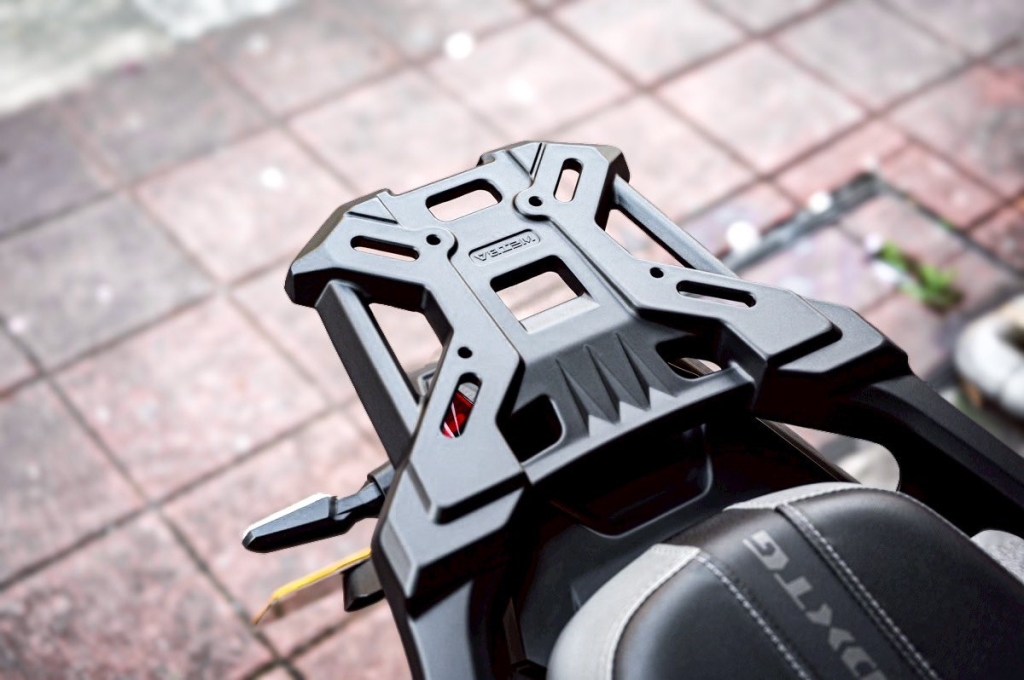 【EPIC】一體式鋁合金後箱架