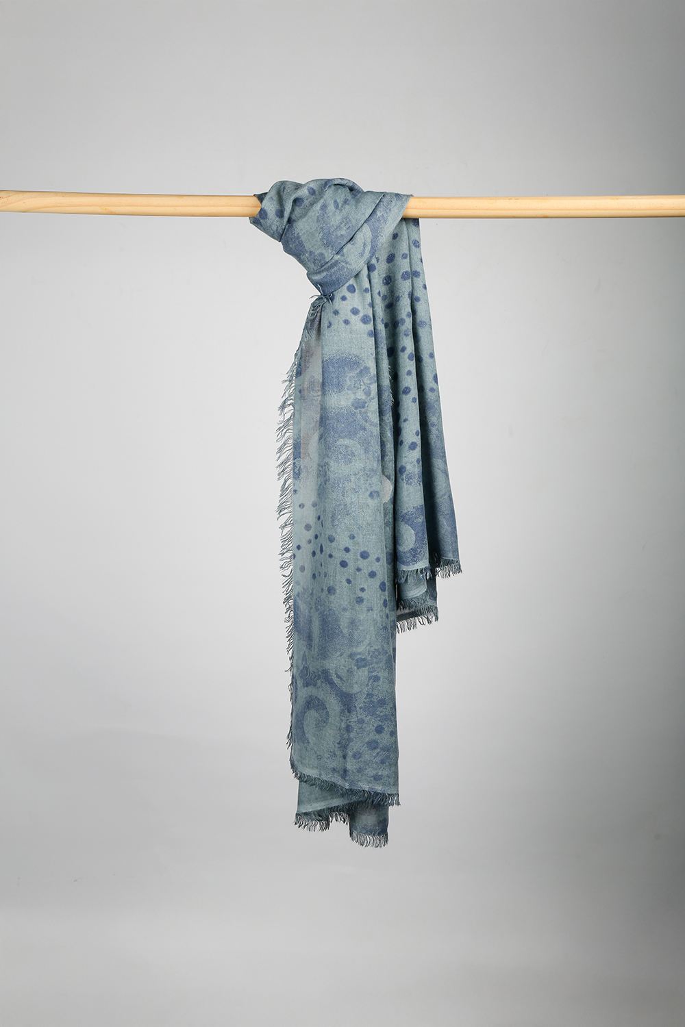 義大利點點噴墨披肩