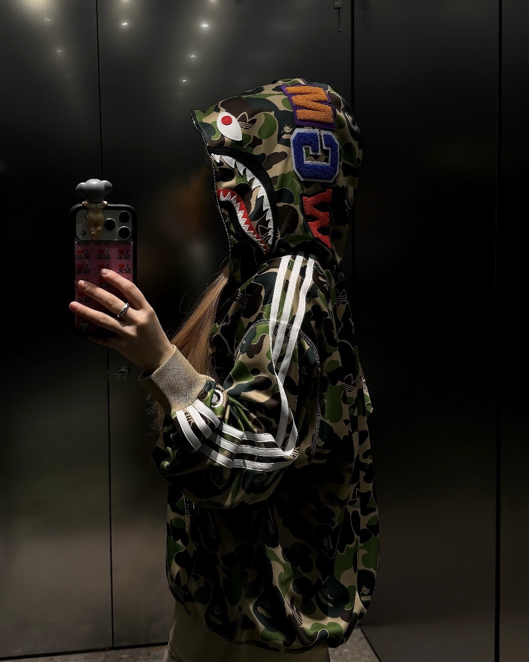 <挑戰市場最低>BAPE X Adidas Originals 聯名款 連帽外套