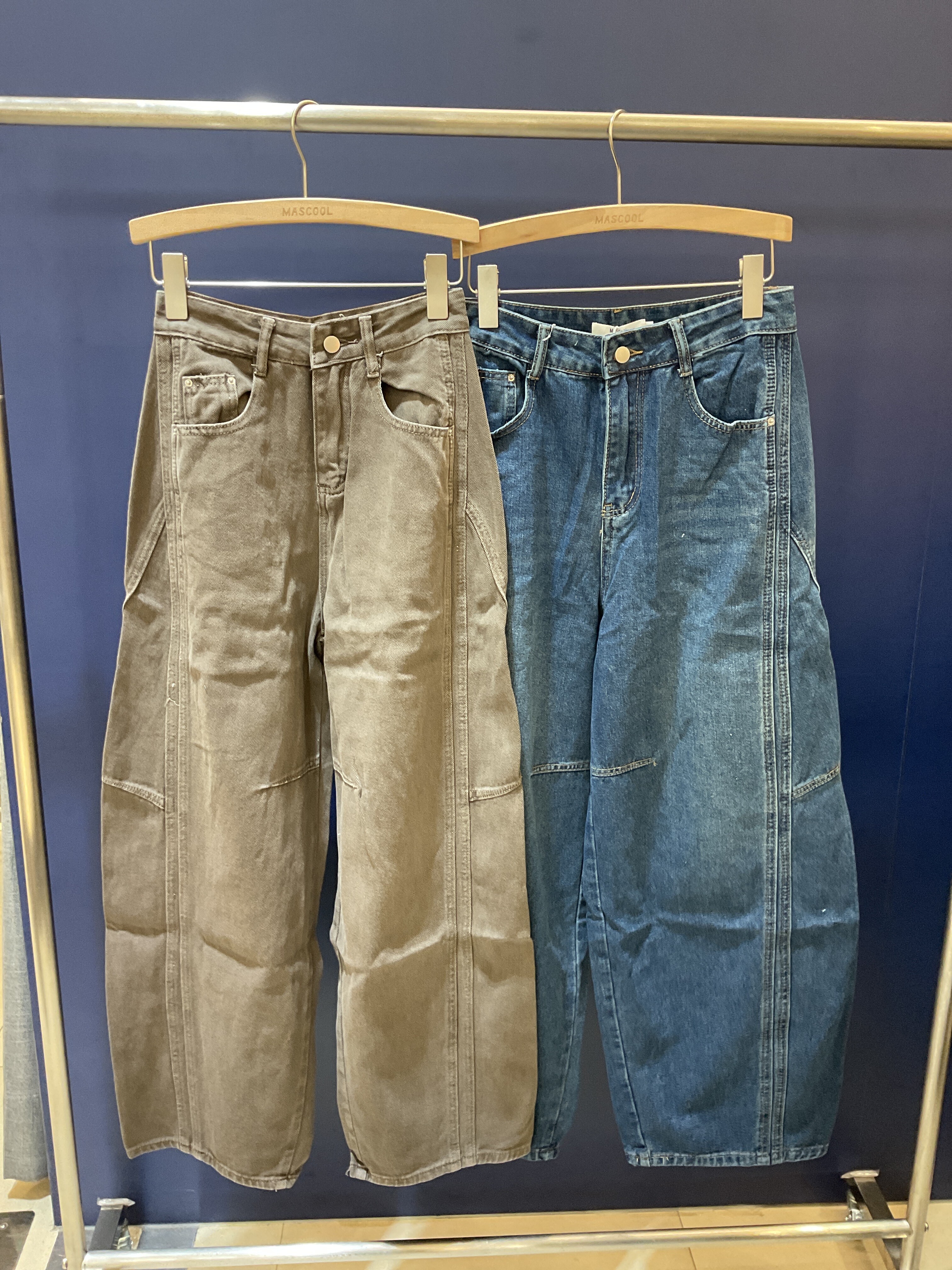 8898 女款微彎刀闊腿長褲