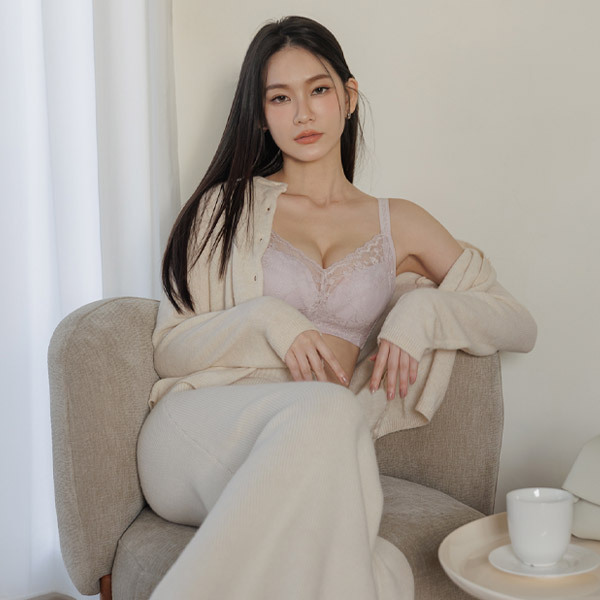 月神崇拜☼集中輕盈無鋼圈絲棉內衣 B.C.D.E.F罩