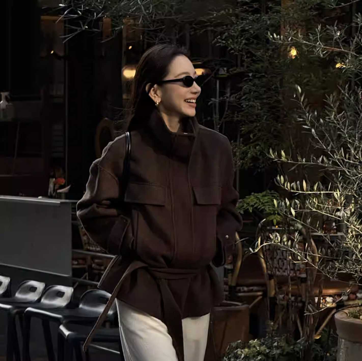 巧克力色系84%羊毛立領雙口袋綁帶外套-S-L (Elegant & Love)