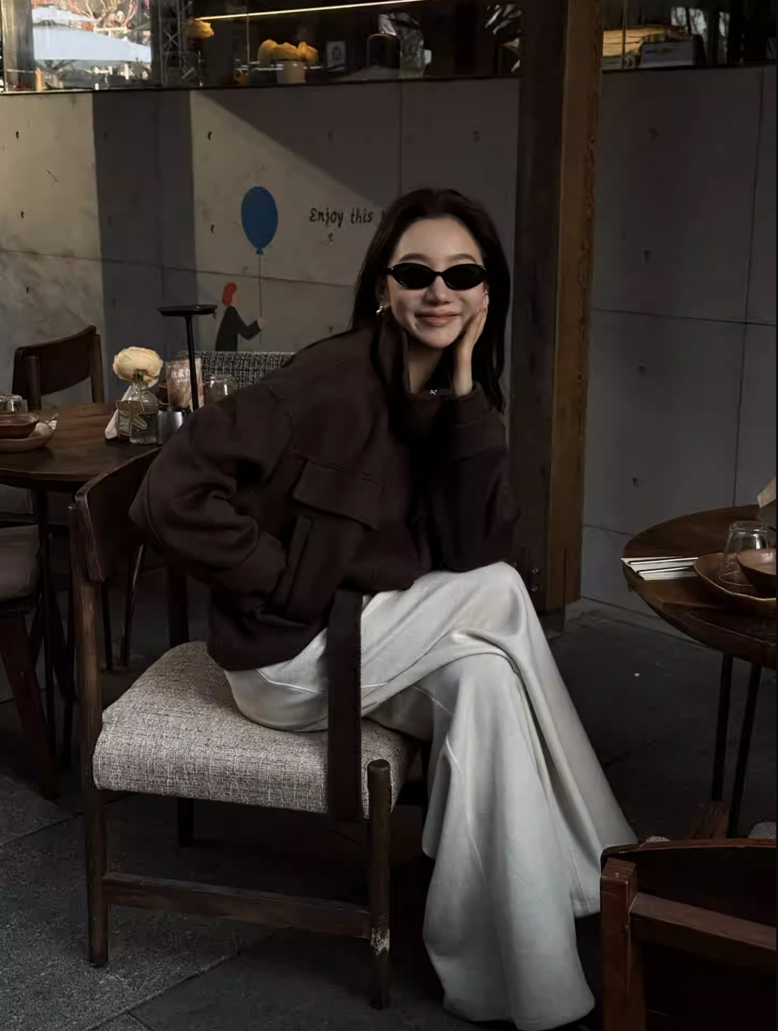 巧克力色系84%羊毛立領雙口袋綁帶外套-S-L (Elegant & Love)